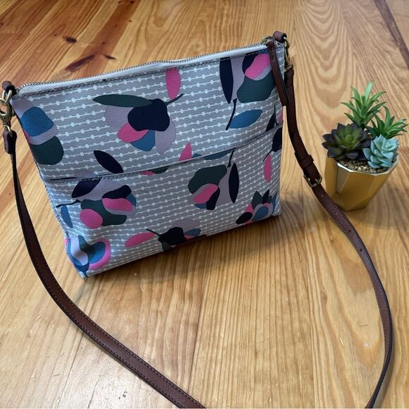 Fossil Fiona Taupe Floral Print Crossbody Bag - Picture 1 of 10